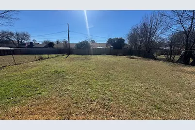 2406 Villanova Street, Arlington, TX 76018 - Photo 17