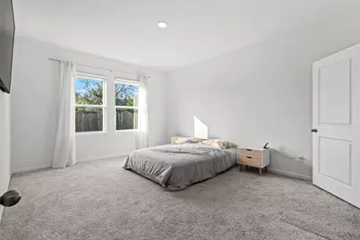 2305 Frio River Road, Glenn Heights, TX 75154 - Photo 15