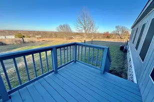 1085 Highland Cir, Springtown, TX 76082 - Photo 21