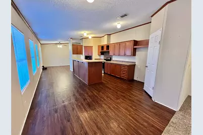 1085 Highland Circle, Springtown, TX 76082 - Photo 9