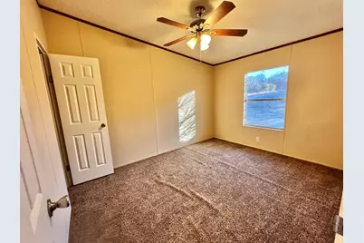 1085 Highland Circle, Springtown, TX 76082 - Photo 17