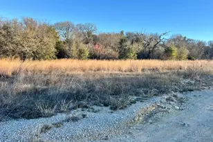 1085 Highland Cir, Springtown, TX 76082 - Photo 25