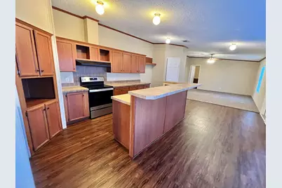 1085 Highland Circle, Springtown, TX 76082 - Photo 7