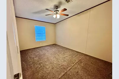 1085 Highland Circle, Springtown, TX 76082 - Photo 17