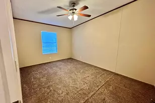 1085 Highland Cir, Springtown, TX 76082 - Photo 17