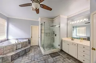 2800 Longtown Dr, Plano, TX 75093 - Photo 19