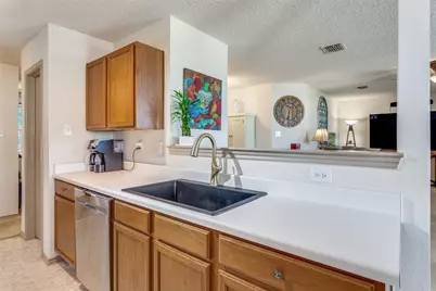 329 Indian Blanket Drive, Burleson, TX 76028 - Photo 13