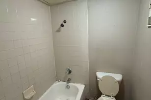 6050 Melody Ln, Dallas, TX 75231 - Photo 9