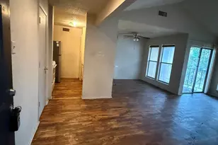 6050 Melody Ln, Dallas, TX 75231 - Photo 21