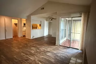 6050 Melody Ln, Dallas, TX 75231 - Photo 15