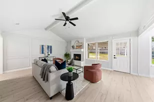 2105 Sexton Dr, Arlington, TX 76015 - Photo 11