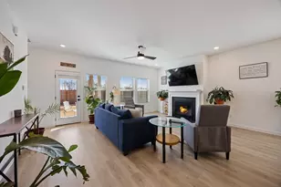 2233 Maple Ridge Dr, Van Alstyne, TX 75495 - Photo 9