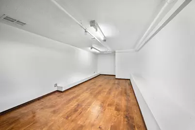 520 Elm Street, Waco, TX 76704 - Photo 19