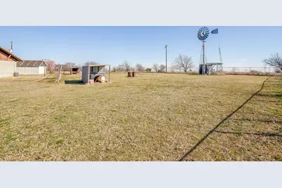 235 S Skyline Court, Cresson, TX 76035 - Photo 25