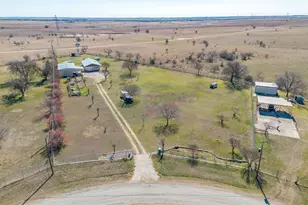235 S Skyline Ct, Cresson, TX 76035 - Photo 11