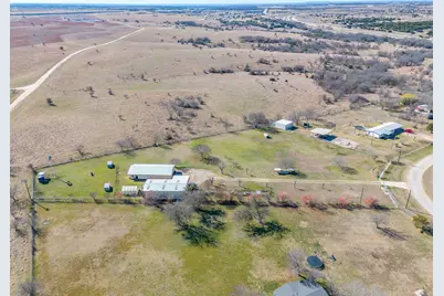 235 S Skyline Court, Cresson, TX 76035 - Photo 7