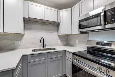 3242 Pine Street, Dallas, TX 75215 - Photo 11