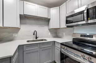 3242 Pine St, Dallas, TX 75215 - Photo 11