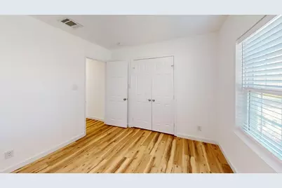 1202 Valley View Drive, Arlington, TX 76010 - Photo 9