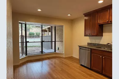 4422 Westdale Court, Fort Worth, TX 76109 - Photo 5