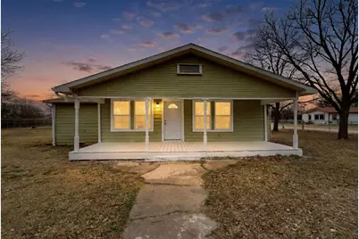 400 S Oak Street, Ranger, TX 76470 - Photo 1
