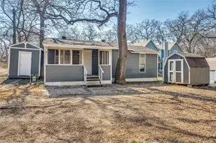 103 E 8th St, Shady Shores, TX 76208 - Photo 1