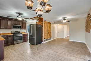 103 E 8th St, Shady Shores, TX 76208 - Photo 9