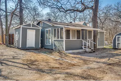 103 E 8th Street, Shady Shores, TX 76208 - Photo 3