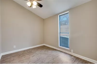 103 E 8th Street, Shady Shores, TX 76208 - Photo 9