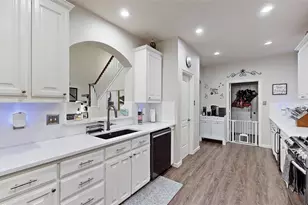 10444 Stoneside Trl, Fort Worth, TX 76244 - Photo 7