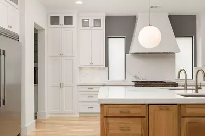 5019 Lark Lane, Dallas, TX 75209 - Photo 11