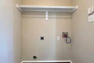 4021 Busch Gardens Dr, Fort Worth, TX 76123 - Photo 9