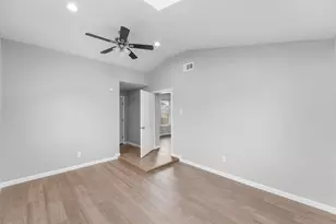 103 Lorie St, Alvarado, TX 76009 - Photo 19