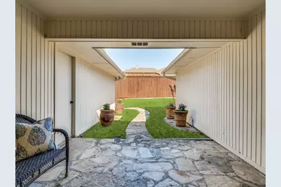 2810 Club Meadow Drive, Garland, TX 75043 - Photo 21