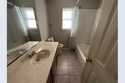 912 Red Oak Street, Azle, TX 76020 - Photo 7