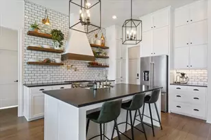 16024 Sorrento Dr, Woodway, TX 76712 - Photo 9