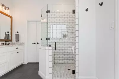 16024 Sorrento Drive, Woodway, TX 76712 - Photo 19