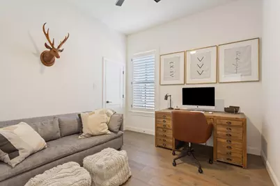 16024 Sorrento Drive, Woodway, TX 76712 - Photo 25