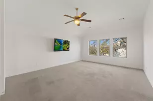 4026 N Cresthaven Rd, Dallas, TX 75209 - Photo 17