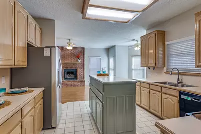 6800 Moss Lane, North Richland Hills, TX 76182 - Photo 13