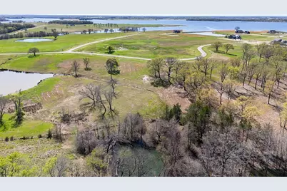 410 Peninsula Drive, Honey Grove, TX 75446 - Photo 17