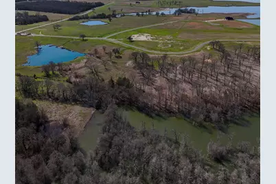 410 Peninsula Drive, Honey Grove, TX 75446 - Photo 33