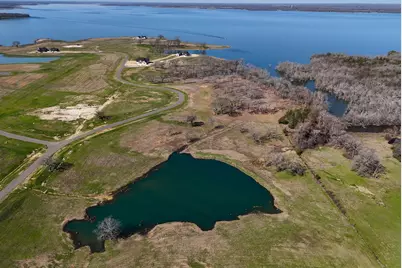 410 Peninsula Drive, Honey Grove, TX 75446 - Photo 19