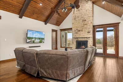 3512 Lakota Court, Granbury, TX 76048 - Photo 7