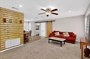 2895 Honey Bee Ln, Wills Point, TX 75169 - Photo 7