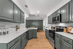 7417 Sean Dr, North Richland Hills, TX 76182 - Photo 11