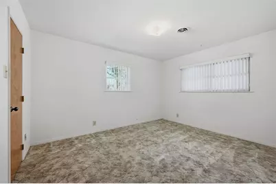 209 Modoc Trail, Lake Kiowa, TX 76240 - Photo 13