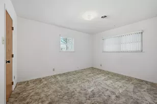 209 Modoc Trail, Lake Kiowa, TX 76240 - Photo 13