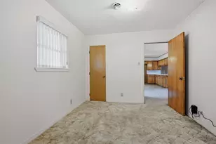 209 Modoc Trail, Lake Kiowa, TX 76240 - Photo 7