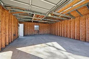 209 Modoc Trail, Lake Kiowa, TX 76240 - Photo 15